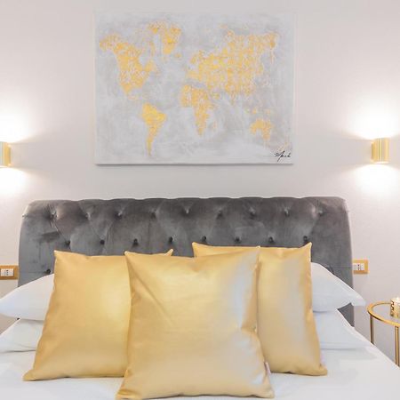 Como Dreams Apartments By Rent All โกโม ภายนอก รูปภาพ