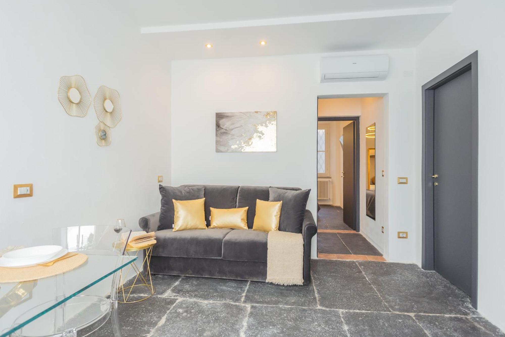 Como Dreams Apartments By Rent All โกโม ภายนอก รูปภาพ