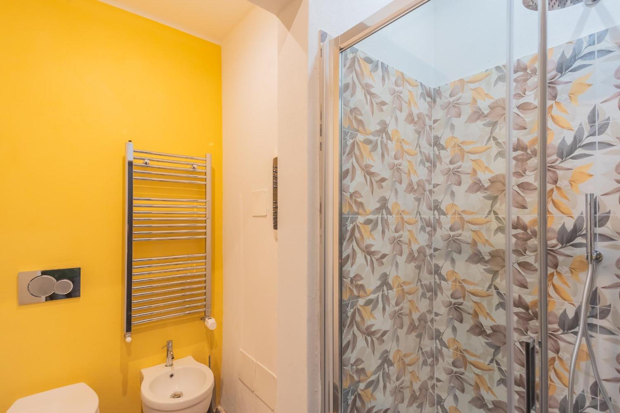 Como Dreams Apartments By Rent All โกโม ภายนอก รูปภาพ