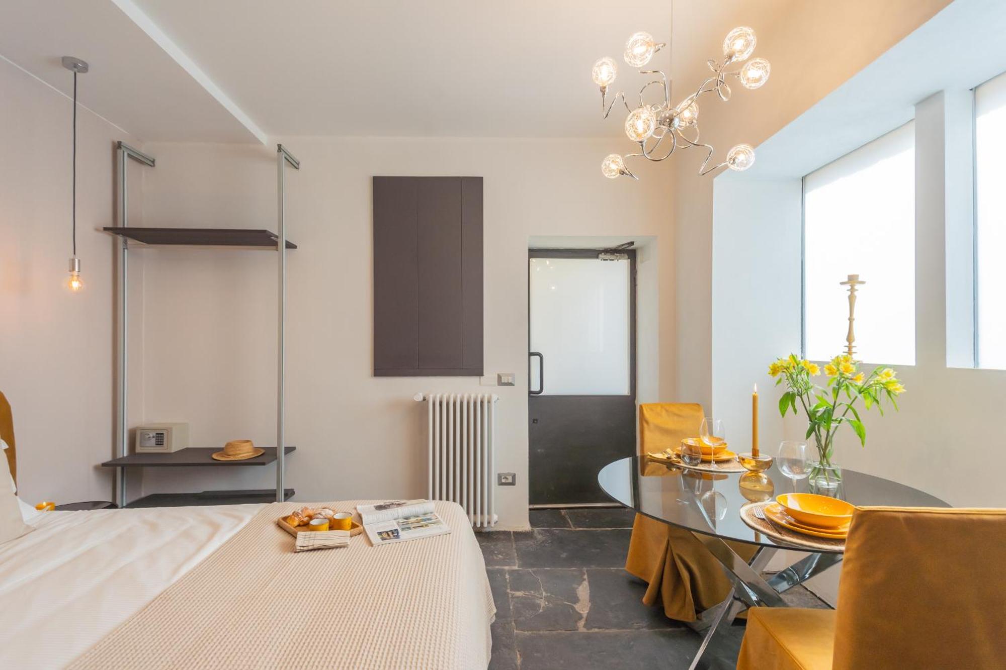 Como Dreams Apartments By Rent All โกโม ภายนอก รูปภาพ