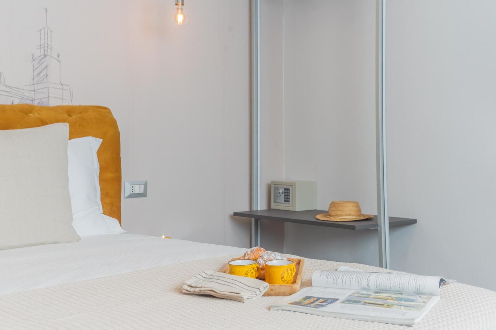 Como Dreams Apartments By Rent All โกโม ภายนอก รูปภาพ