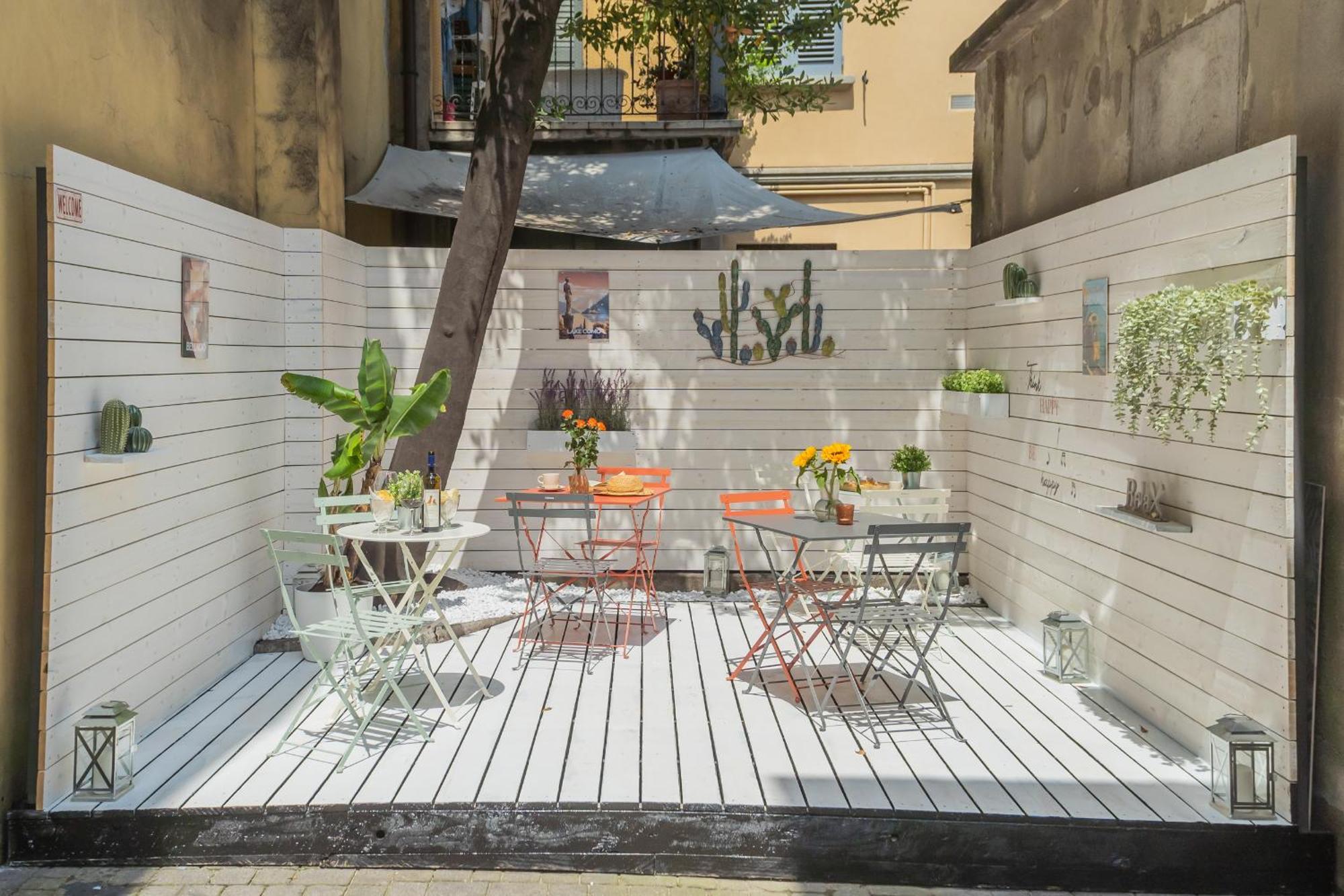 Como Dreams Apartments By Rent All โกโม ภายนอก รูปภาพ